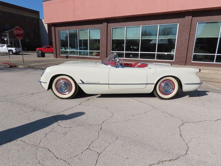 rare-1953-chevrolet-corvette-image-5