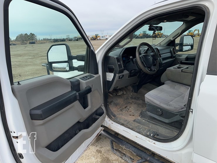 2019-ford-f350-image-9