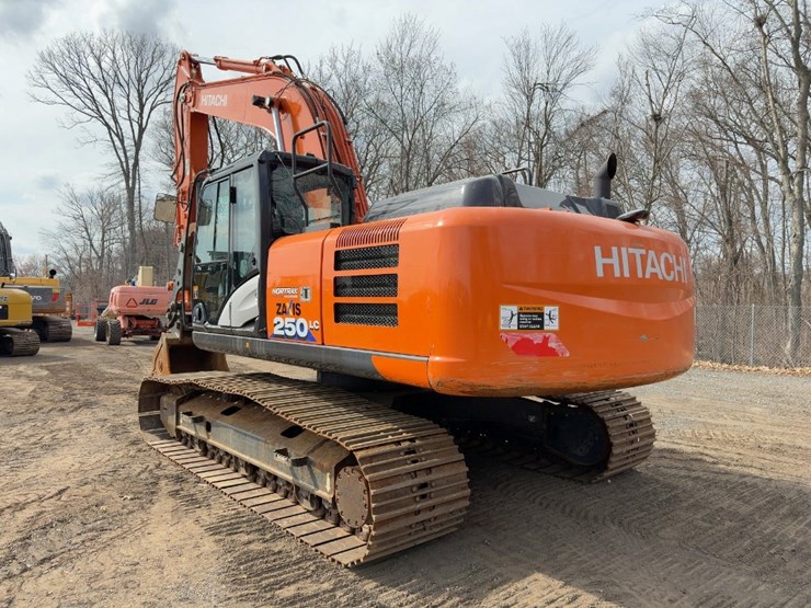 2018-hitachi-zx250-lc-6n-----image-3