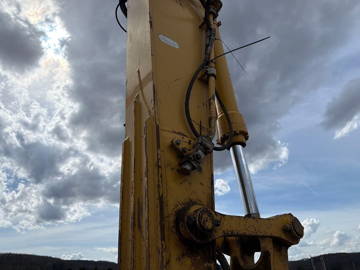 2017-kobelco-sk350-lc-9e-image-16