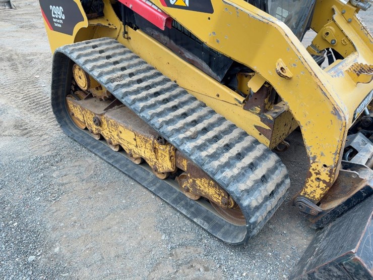 2012-caterpillar-299c-image-12