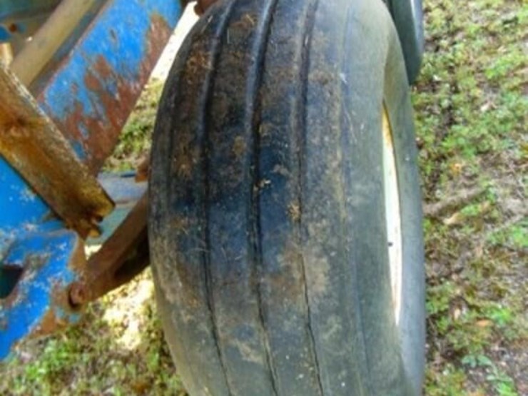 1000-gal.-sprayer-image-11