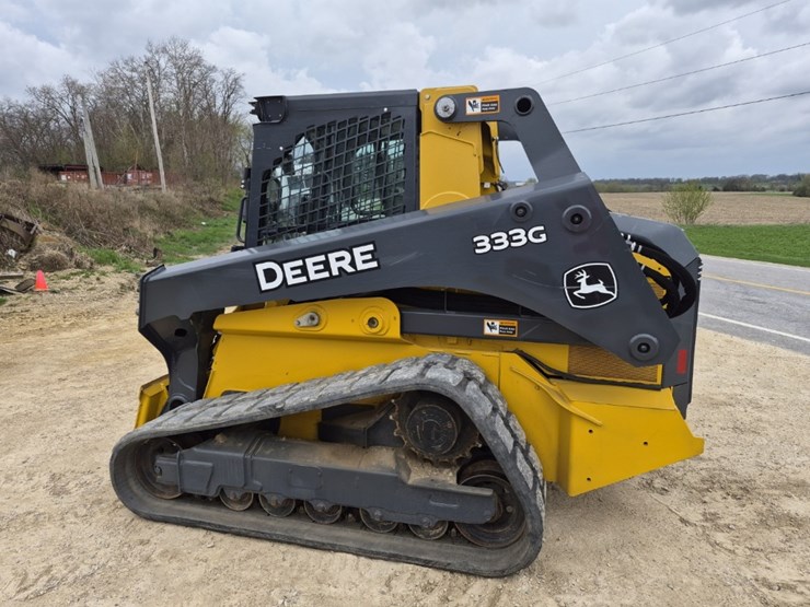 2019-deere-333g-image-11