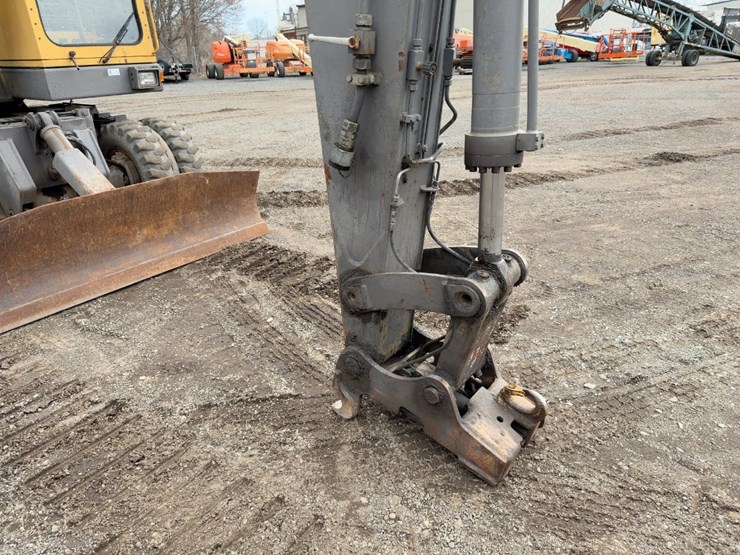 1994-akerman-ew200-image-8