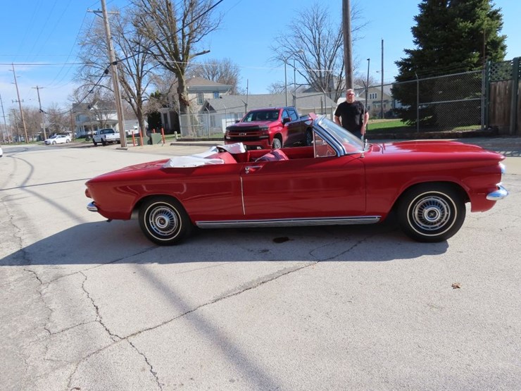 1963-chevrolet-corvair-monza-convertible-image-5