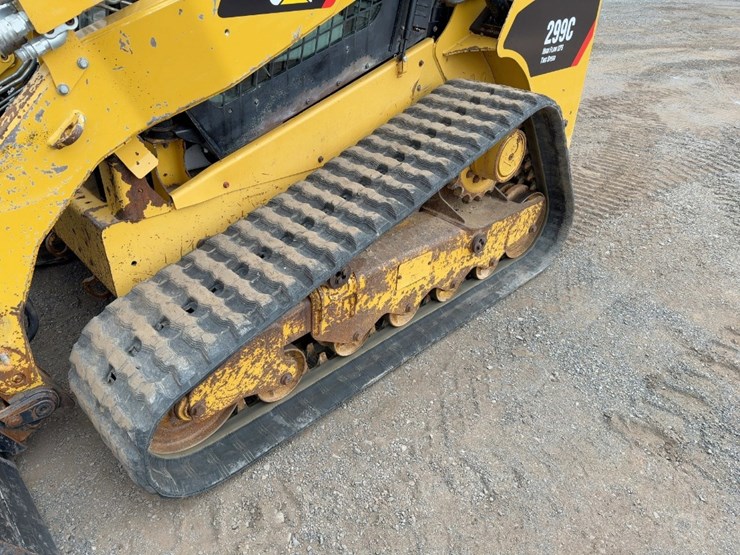 2012-caterpillar-299c-image-17