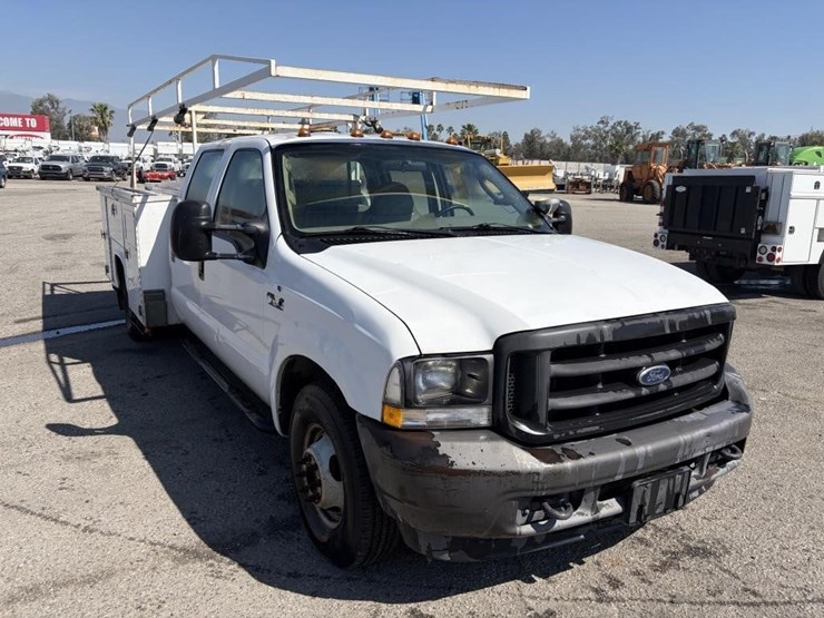 2004-ford-f350-sd-image-2