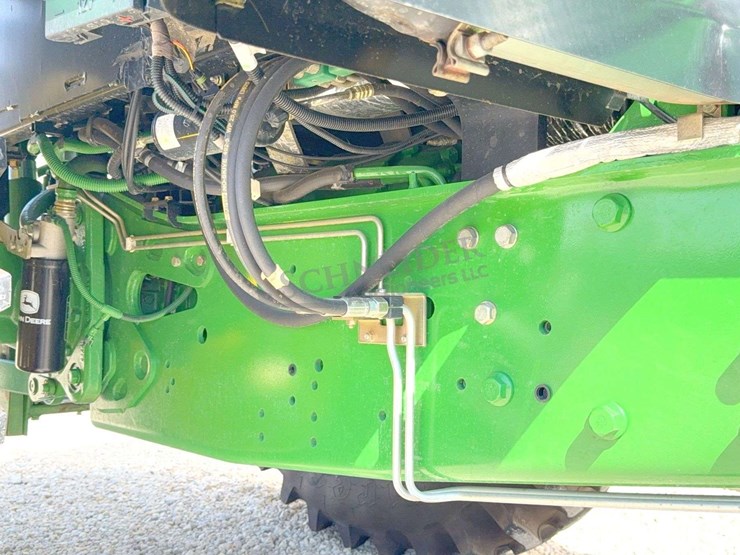 2004-john-deere-7320-image-46