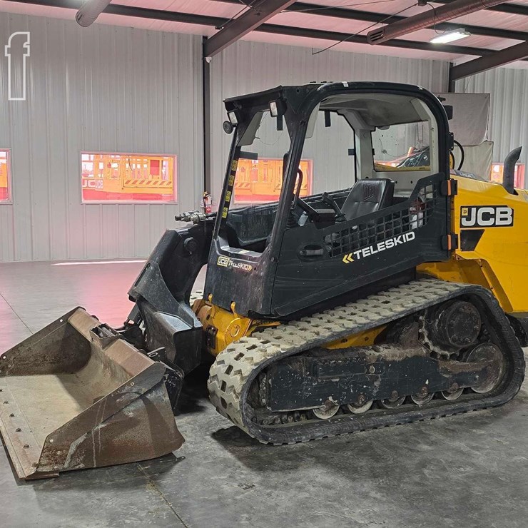 2020 JCB 3TS-8T