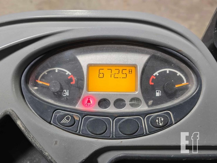 2022-bobcat-e20-image-24