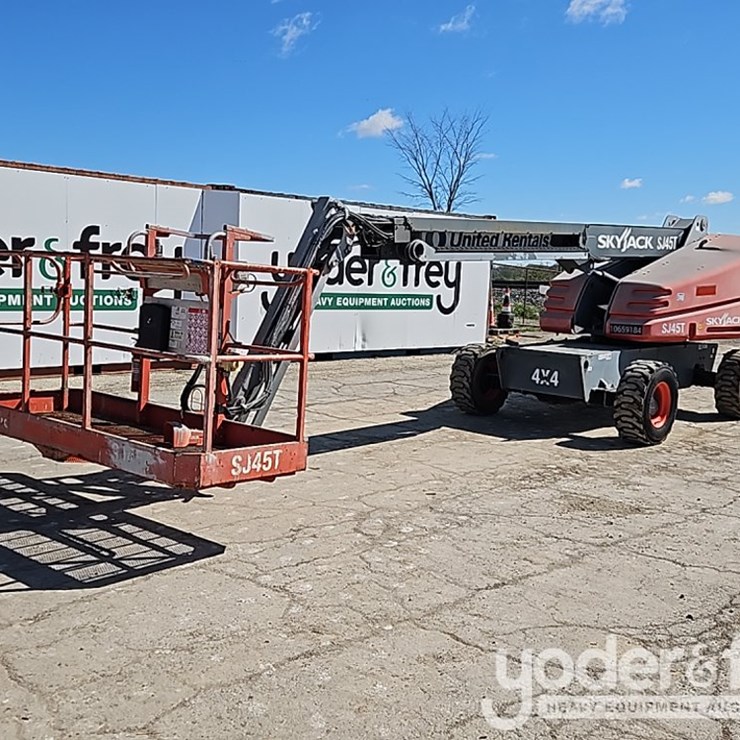 2017 SKYJACK SJ45T