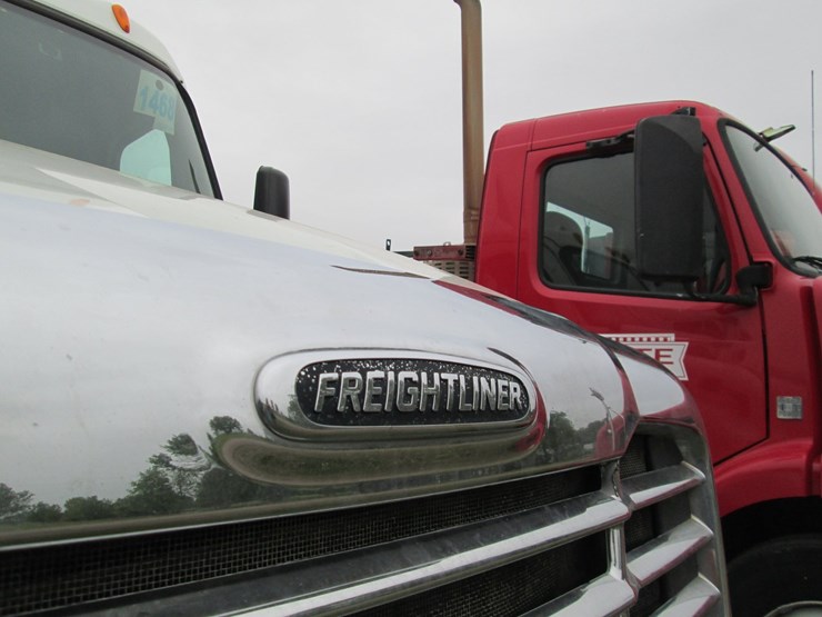 #46165-•-inop-2012-freightliner-t/a-daycab-truck-tractor-1fujgebg8clbv8611-image-20