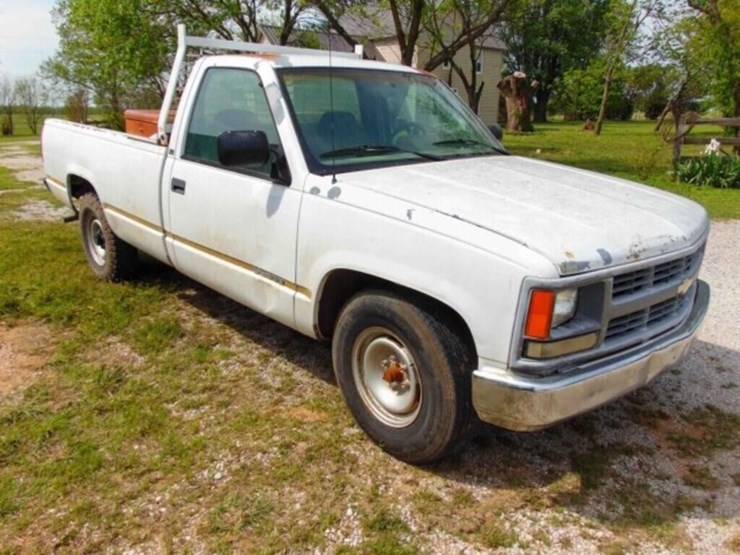 chevrolet-2500-image-3