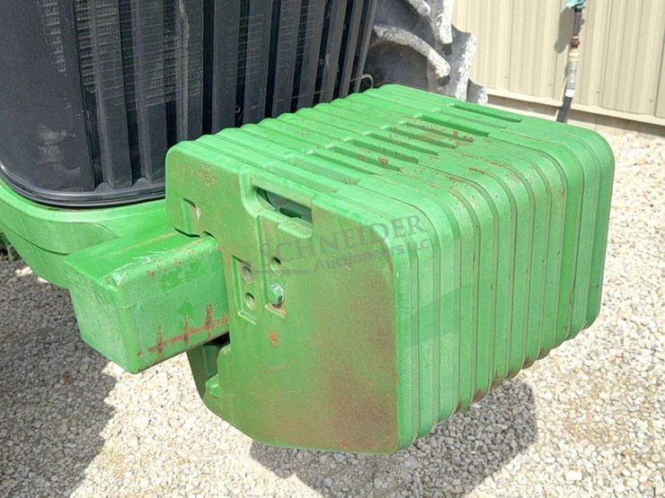 john-deere-200-image-10