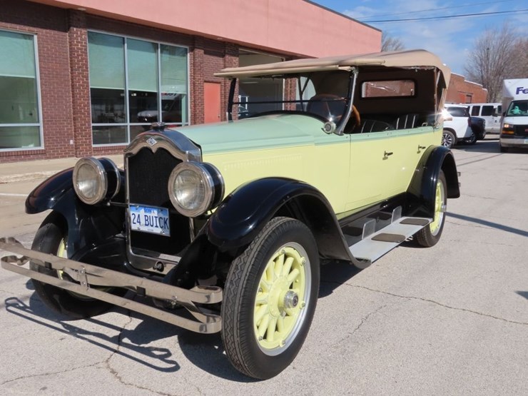 1924-mclaughlin-standard-six-touring-image-4