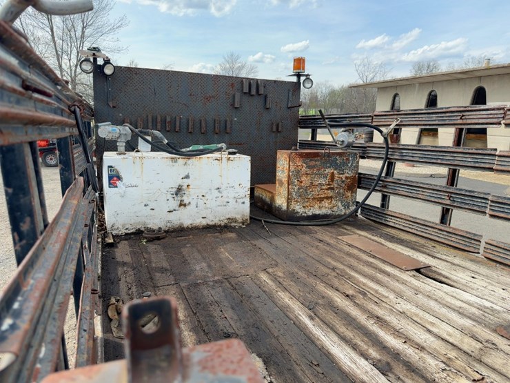 1992-international-4700-image-15