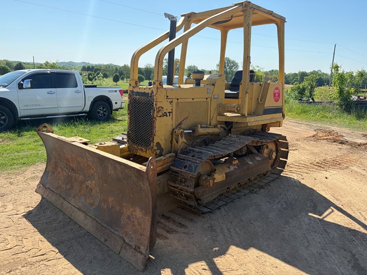 1987-caterpillar-d3b-image-1