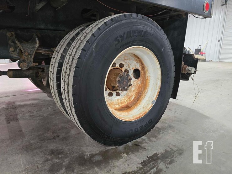 2007-international-durastar-4300-image-30