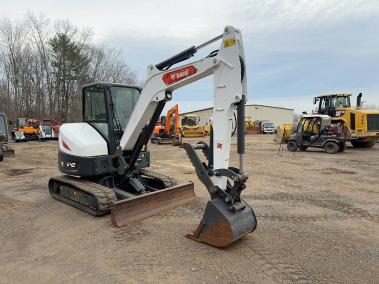 2023-bobcat-e42-image-7