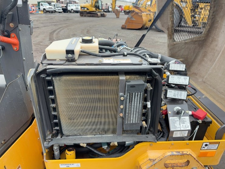 2021-volvo-dd30b-image-15