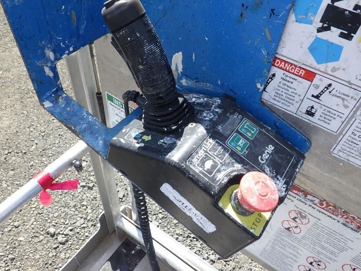 2013-genie-gr20-image-15