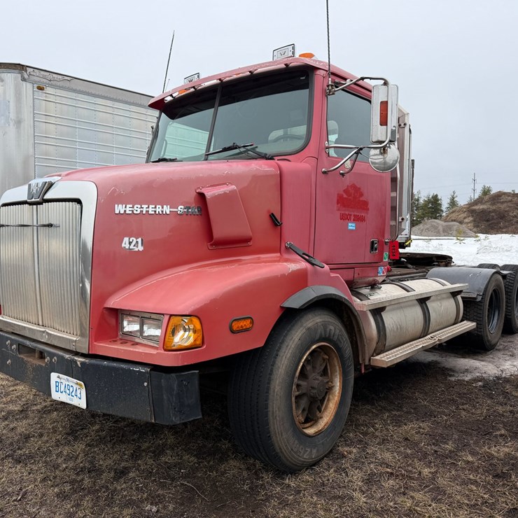 1999 WESTERN STAR 5864SS