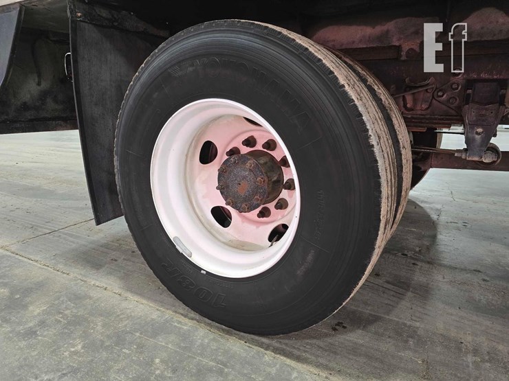 2021-ford-f750-sd-image-24