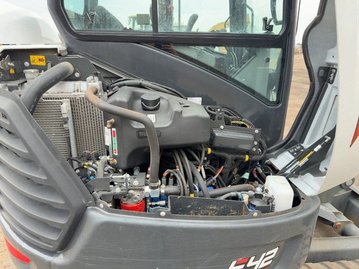 2023-bobcat-e42-image-26