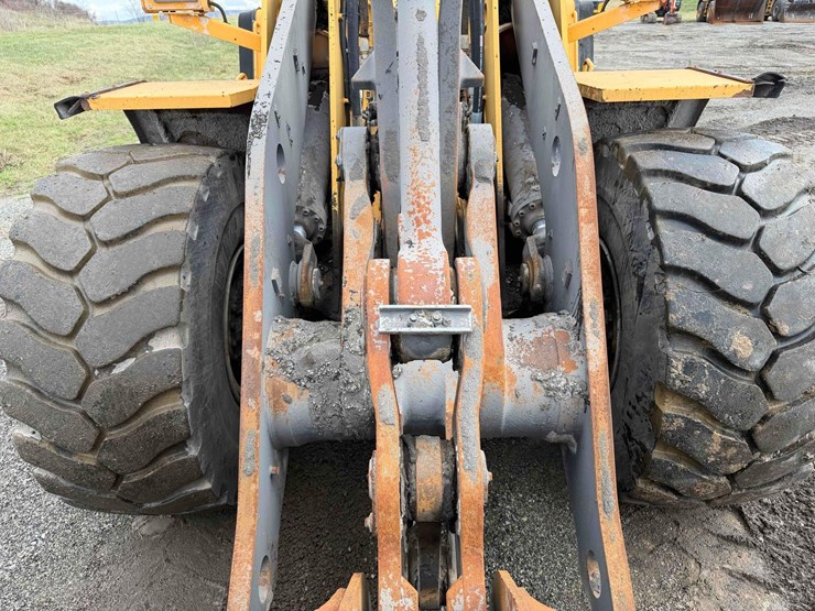 volvo-l180e-image-13