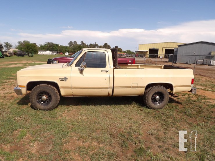 1984-chevrolet-silverado-20-image-3