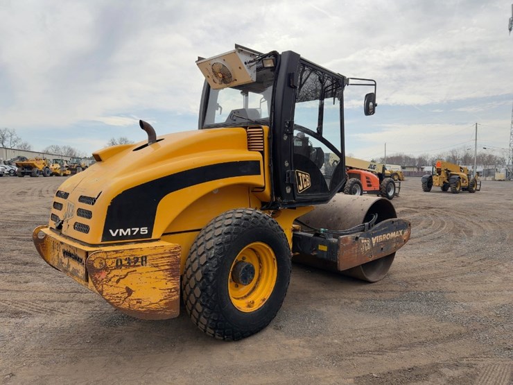 2008-jcb-vibromax-vm75d-image-5