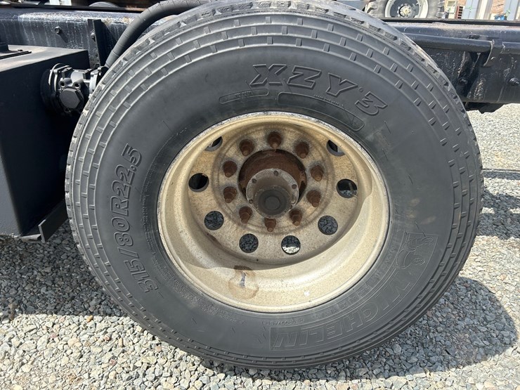 1999-mack-cl713-image-149