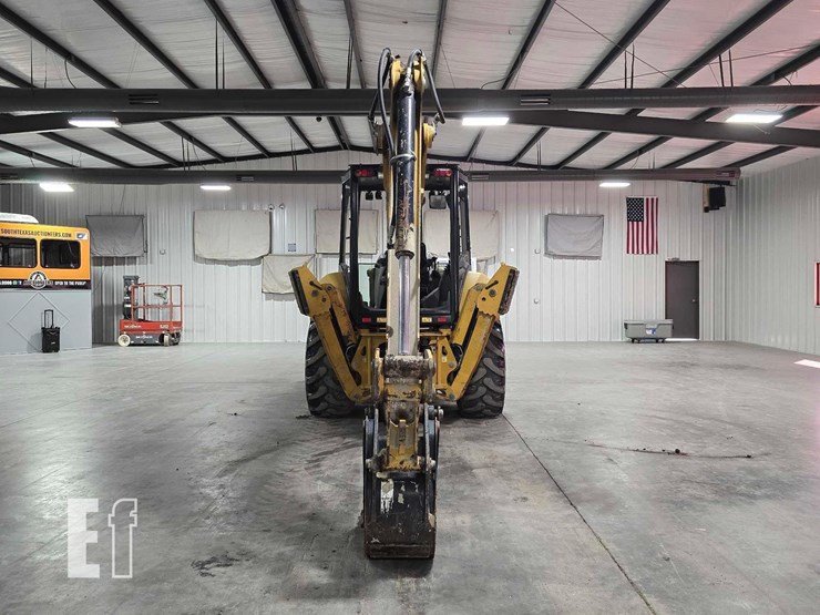 2021-caterpillar-416-image-8