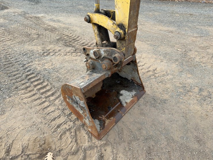 2014-komatsu-pc45mr-3-image-13