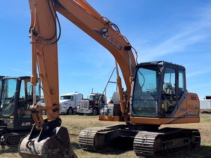 2012-case-cx130b-image-1