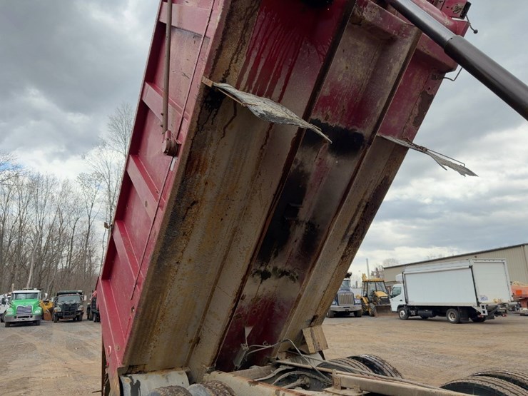 2000-sterling-lt8500-image-19