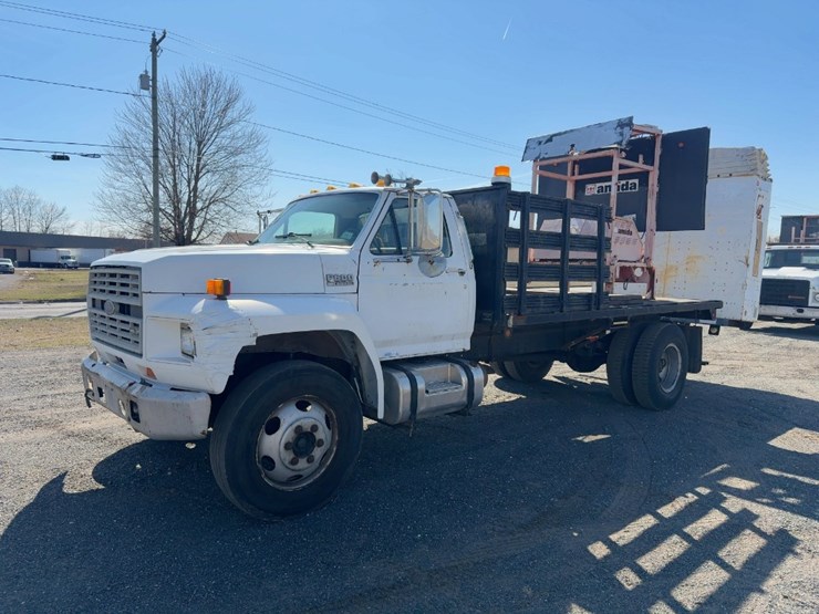 1989-ford-f600-image-1