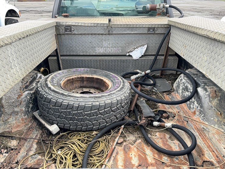 2002-ford-f350-image-5