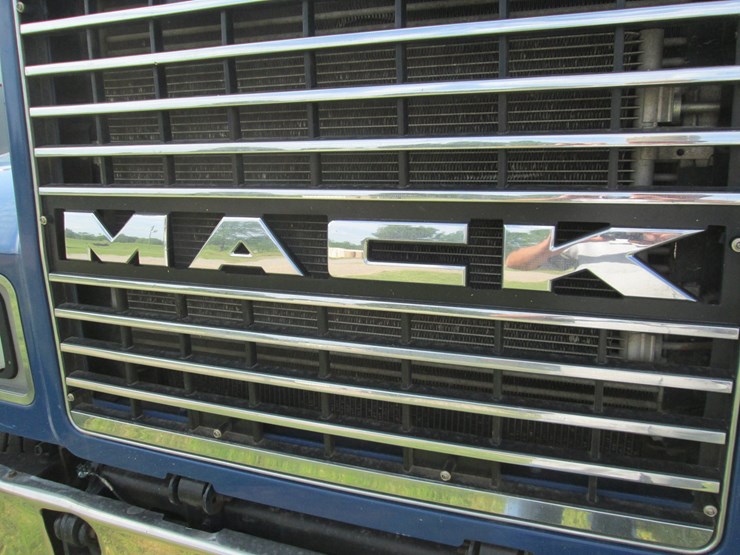 2007-mack-chn613-image-16