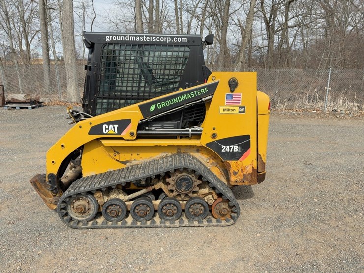 2014-caterpillar-247b3-image-2