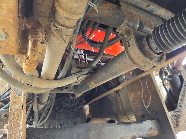 2002-international-7300-image-46