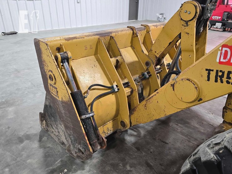 2012-caterpillar-420e-image-12