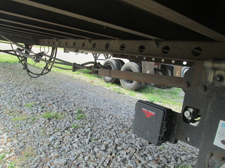 2007-utility-4000dx-image-9