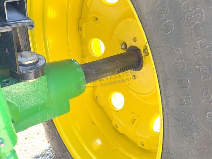 2004-john-deere-7320-image-27