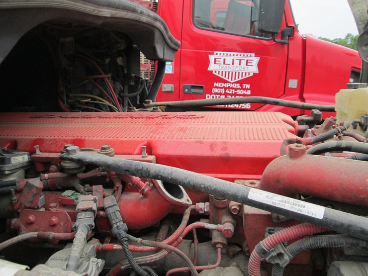 #46165-•-inop-2012-freightliner-t/a-daycab-truck-tractor-1fujgebg8clbv8611-image-26