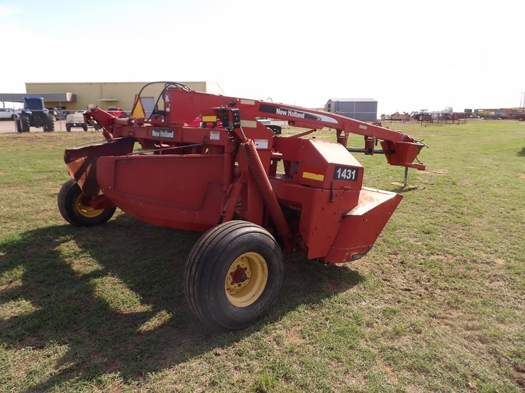 new-holland-1431-image-5