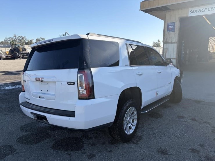 2019-gmc-yukon-image-3