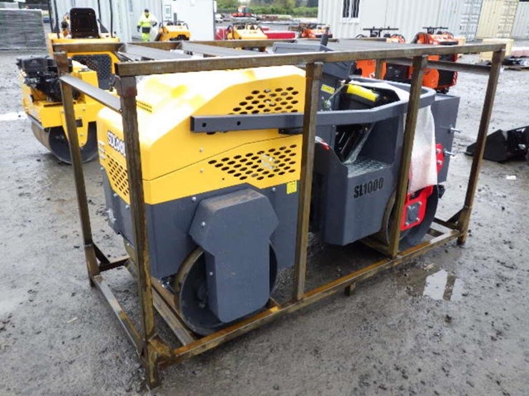 2026-sdlool-1000-vibratory-smooth-drum-roller-image-1