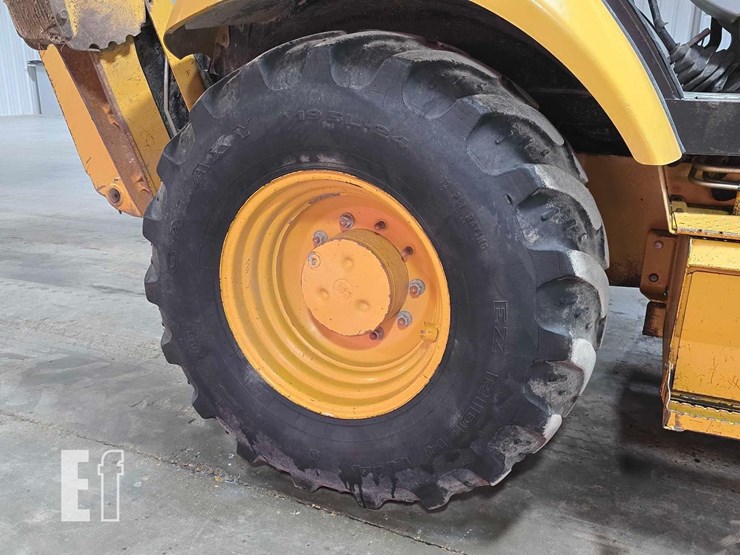 2012-caterpillar-420e-image-35