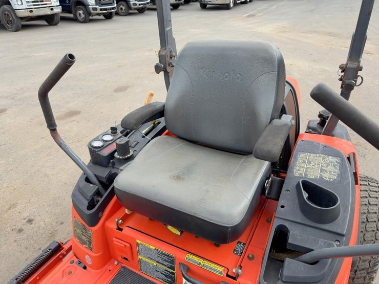 kubota-zd321-image-11